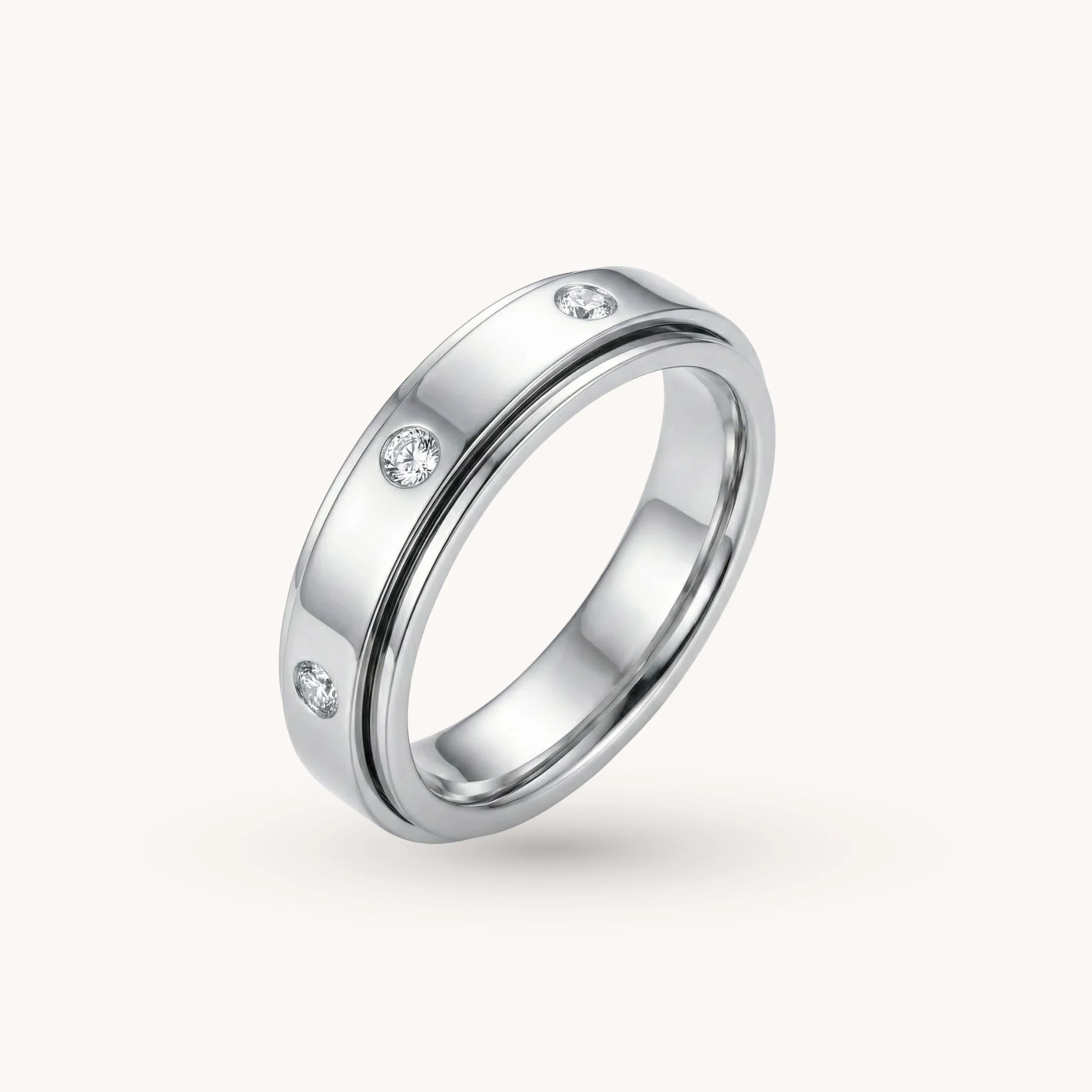 Cali Crystal Spinner Ring in Silver