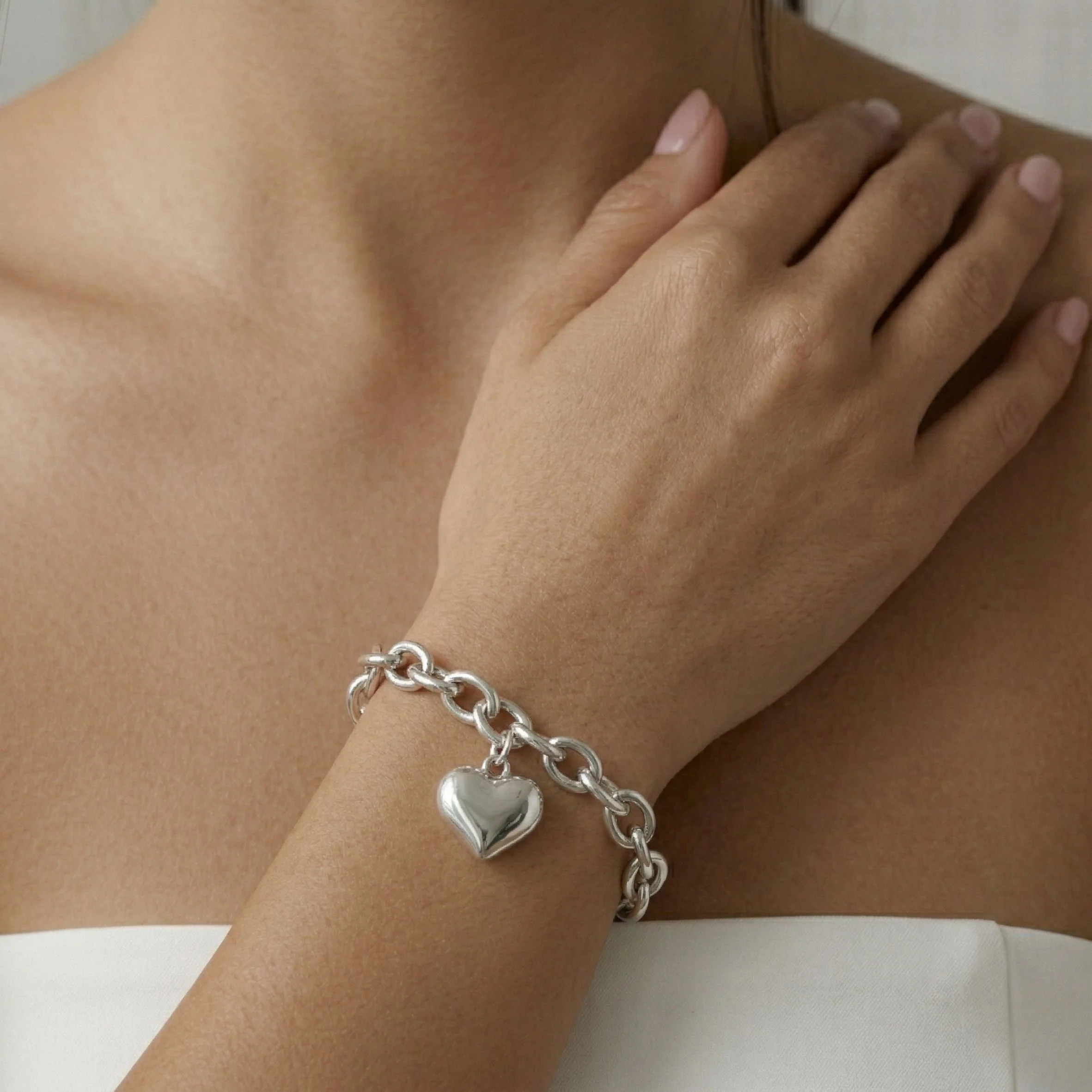 Chloe Heart Chunky Bracelet in Silver