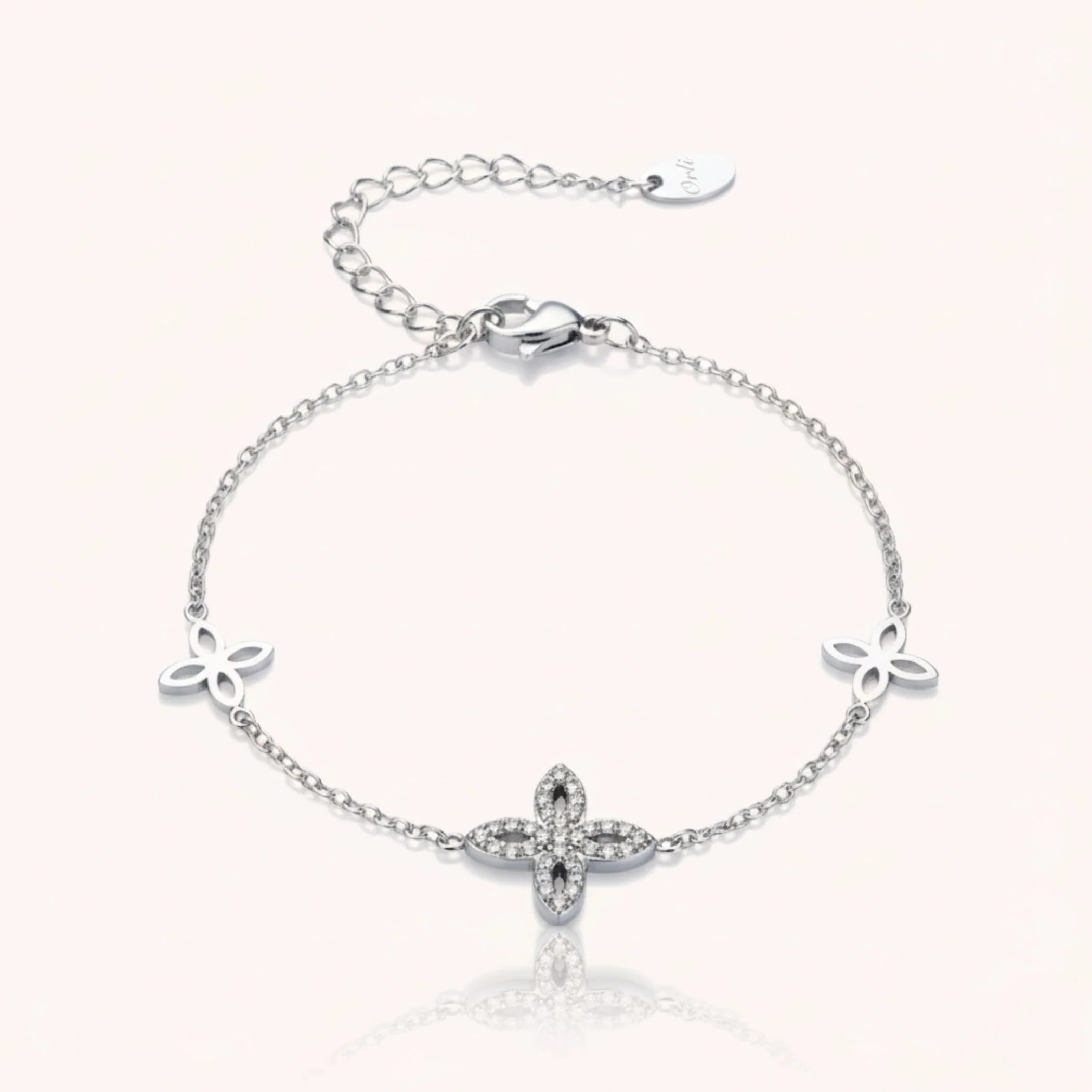 Clover Bloom Bracelet in Silver - Image 2