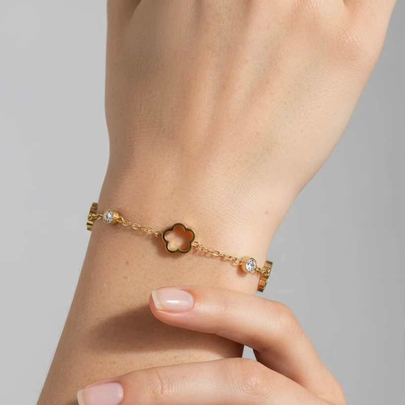 Clover & Crystal Charm Bracelet in Gold