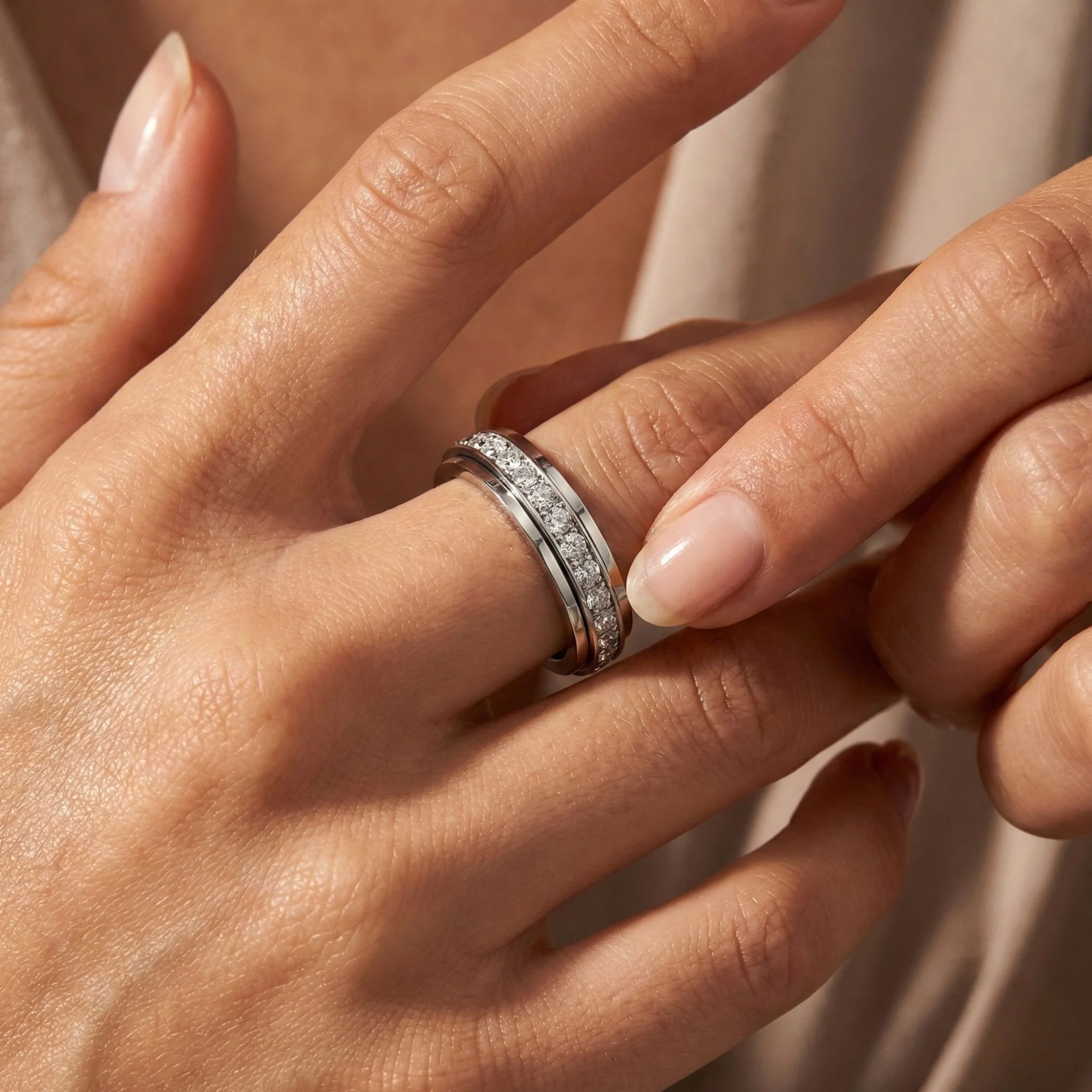 Crystal Halo Spinner Ring - Image 3
