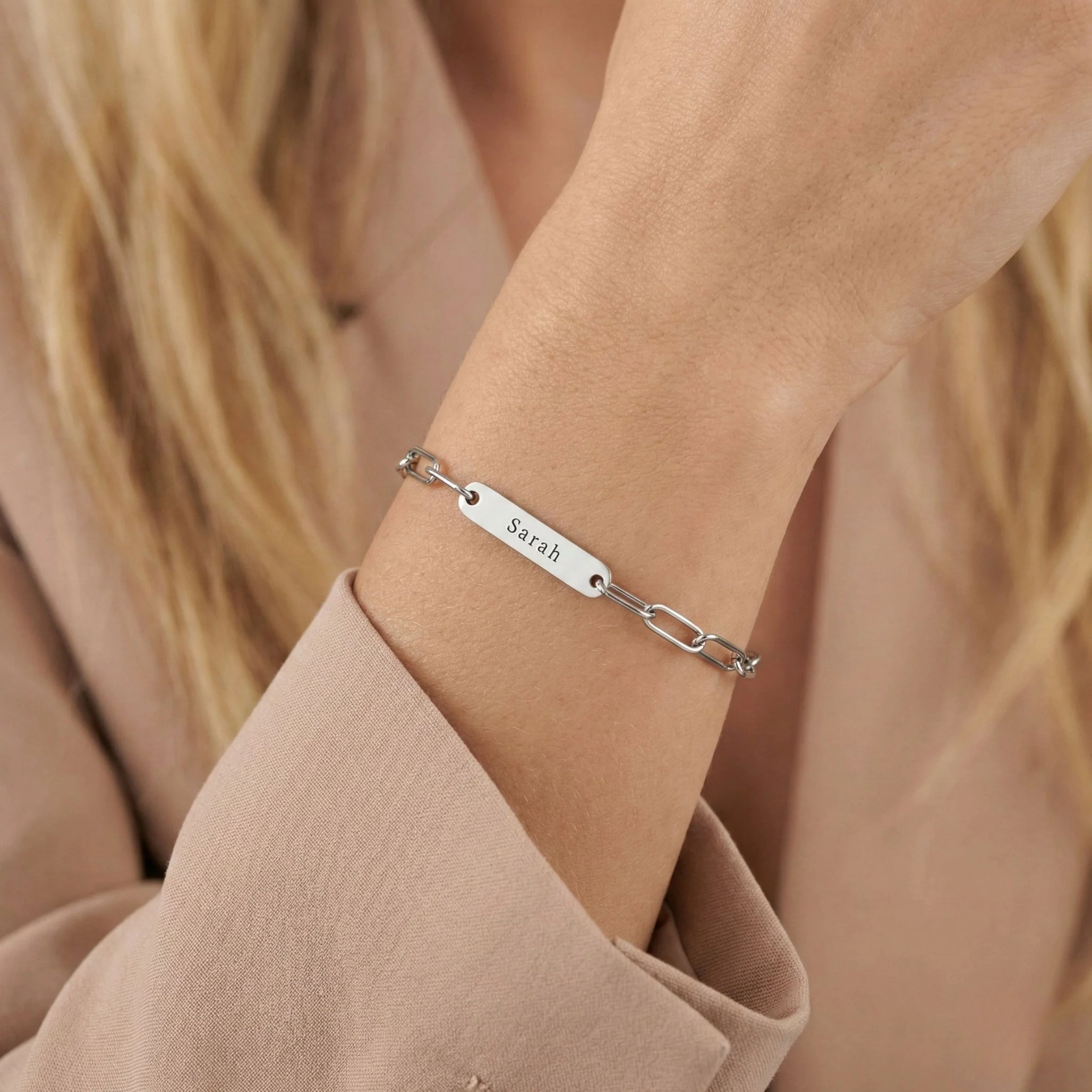 Paperclip Chain Double Name Bracelet in Silver - Image 2