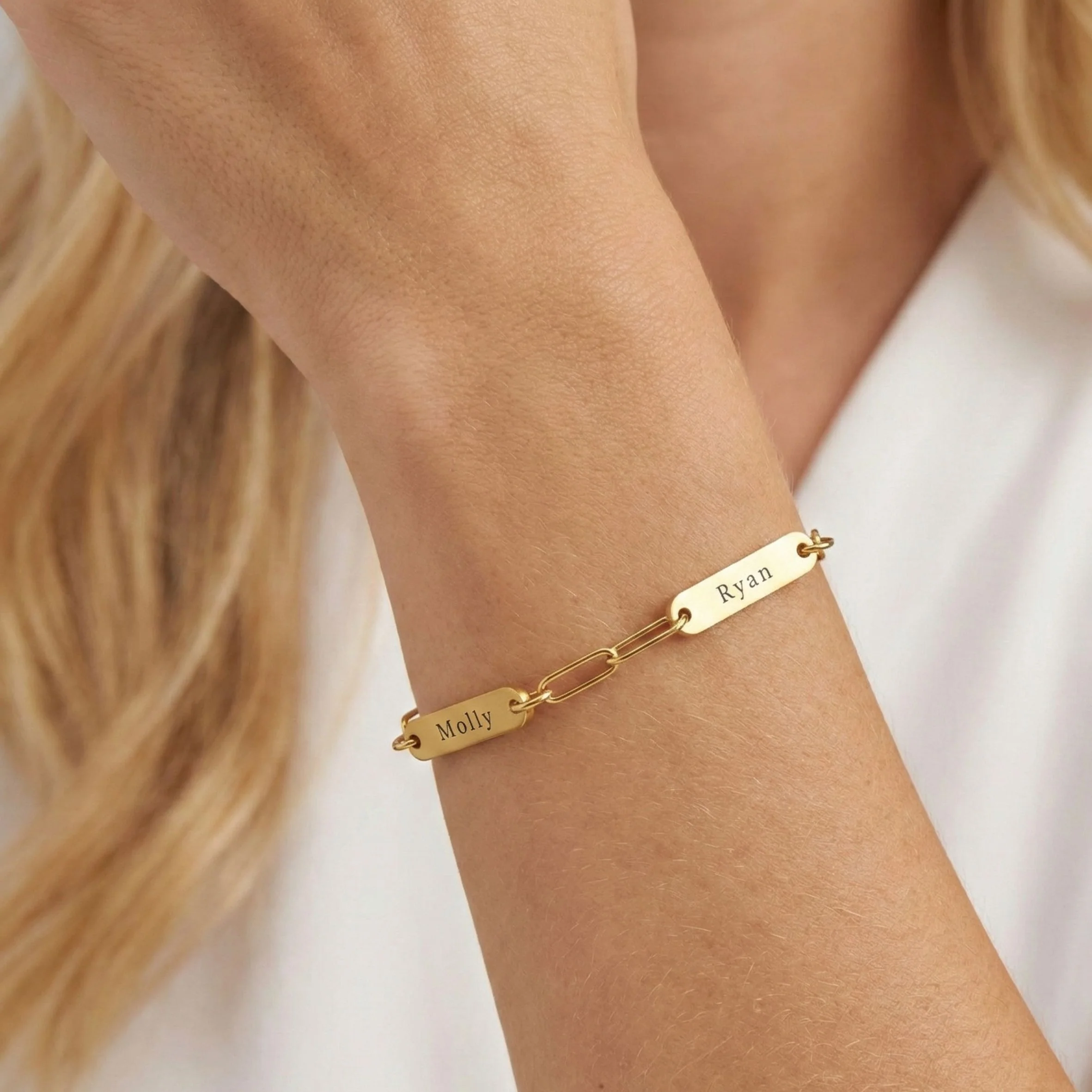 Paperclip Chain Multi Name Bracelet in Gold