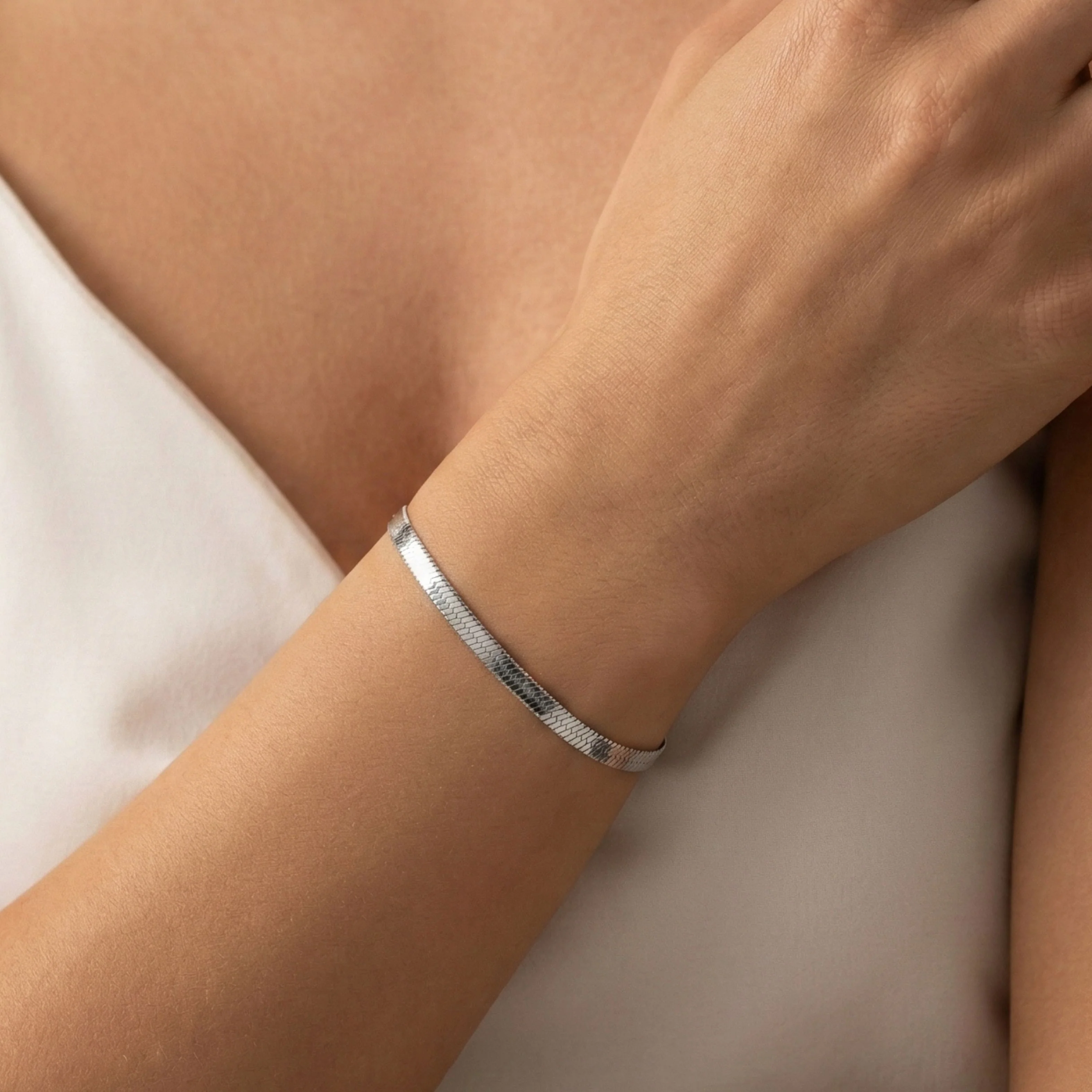 Dillion Snake Chain Bracelet in Silver - Image 2