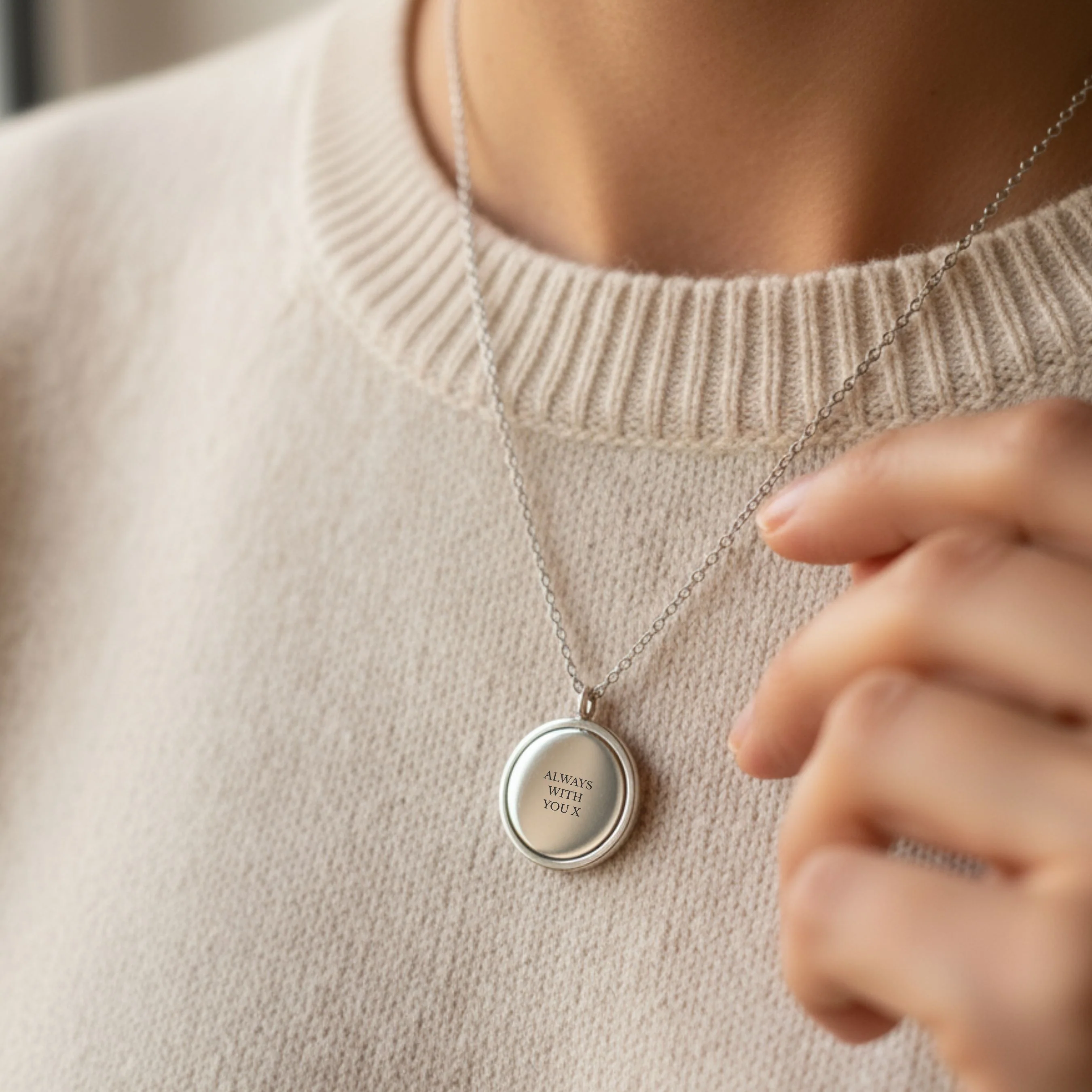 Spinning Disc Engravable Necklace in Silver - Image 3