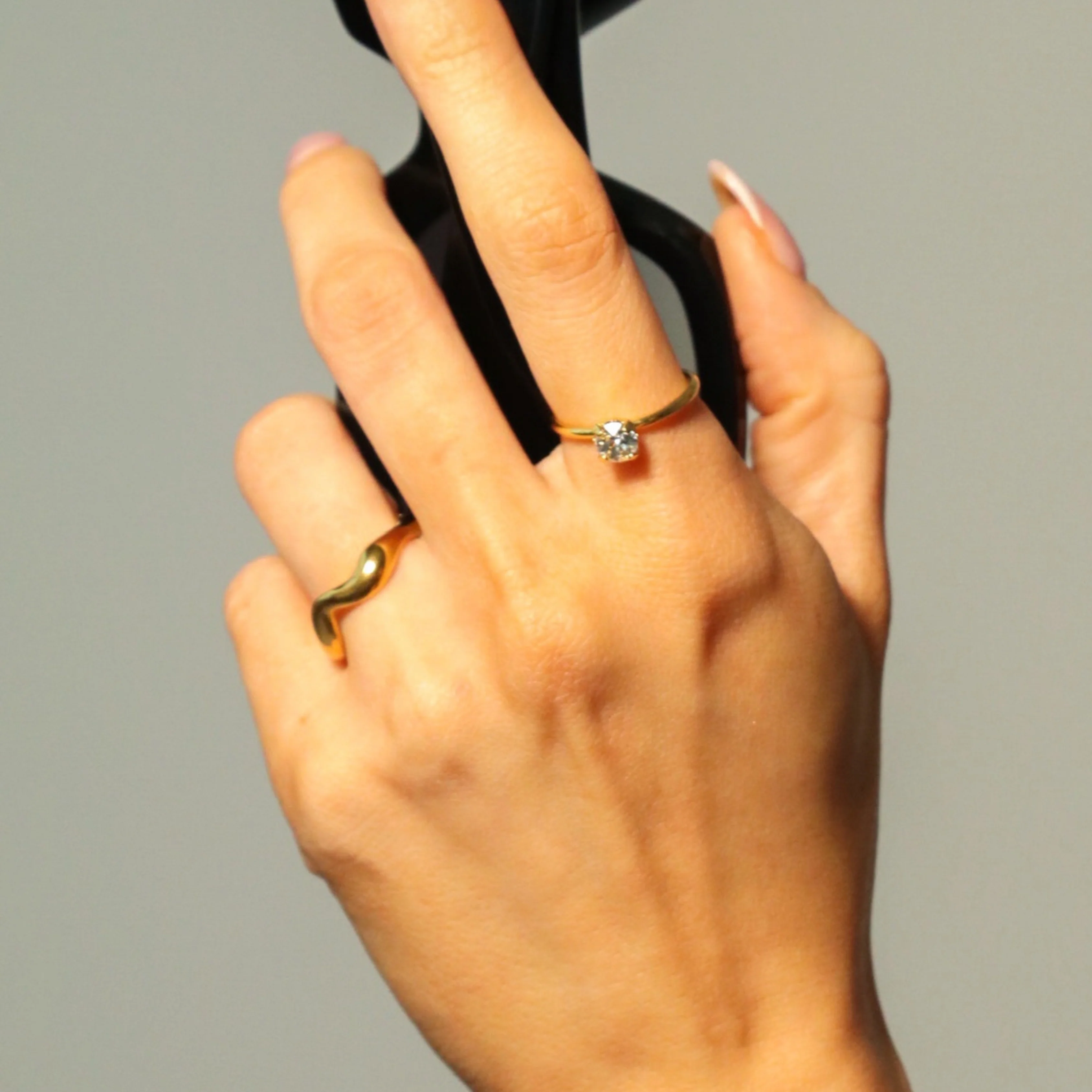 Wavy Ring, Gold - Image 6